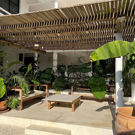 La Punta Rooms Brisas de Zicatela Экстерьер фото